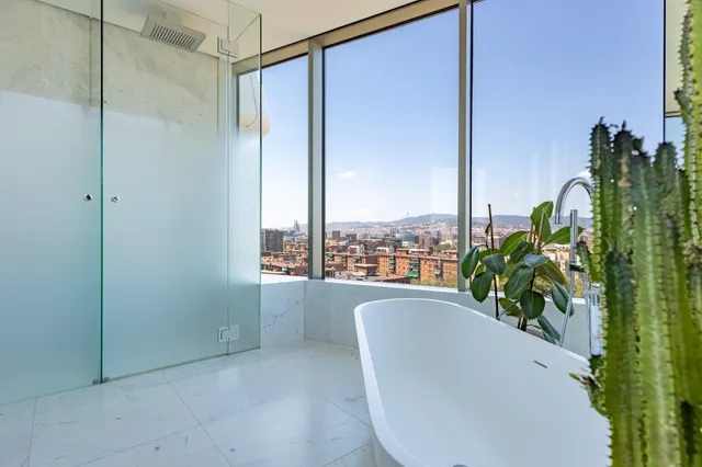 VISTAS IMPRESIONANTES — 16
