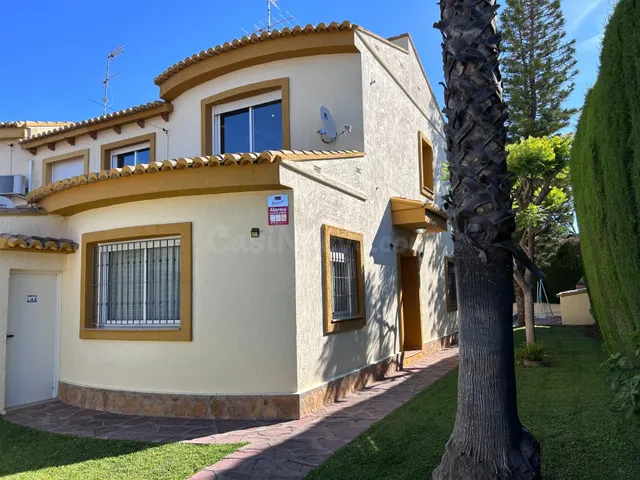 Chalet pareado con piscina (Urb Monte Colorado - La Pobla de - foto 4