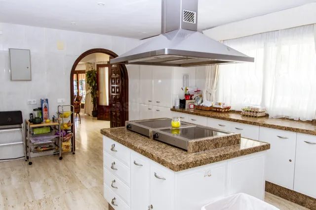 Chalet 6 habitaciones 594m² en venta - Costa Del Sol - foto 5
