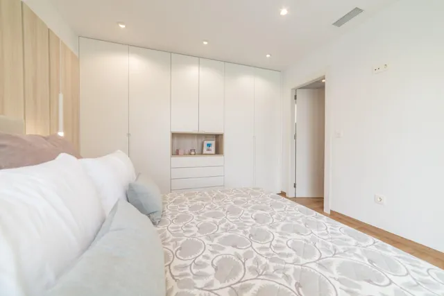 Casa 3 habitaciones 130m² en venta - Roda — 17