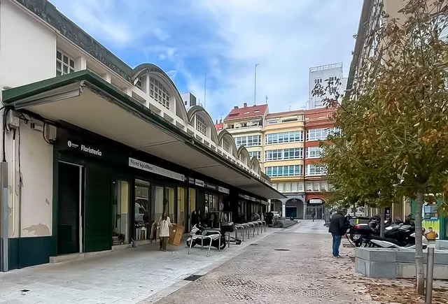 En venta, en el mercado de San Agustín — 23