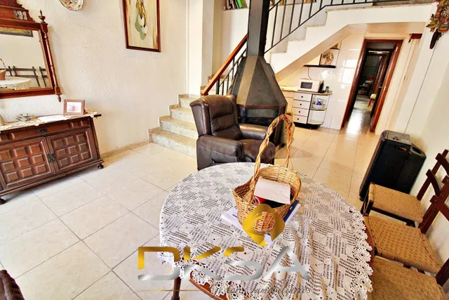 ✨ CASA CON GRAN POTENCIAL EN PLAZA ESPAÑA, TORREBLANCA ✨ - foto 4
