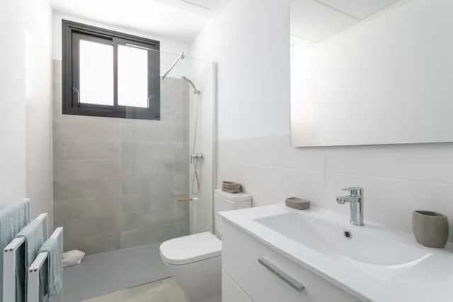 Villa independiente moderna con 3 dormitorios y piscina privada a la venta en Calasparra(Murcia) — 24