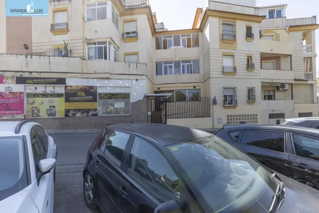 Espectacular piso reformado en Gójar — 48