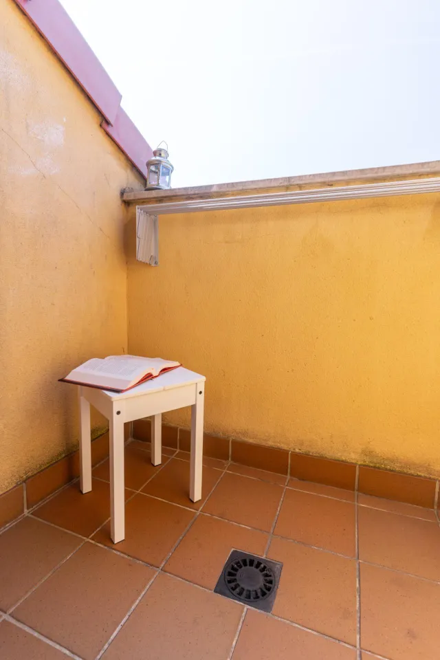 Apartamento con terraza, garaje y trastero año 2008 — 21