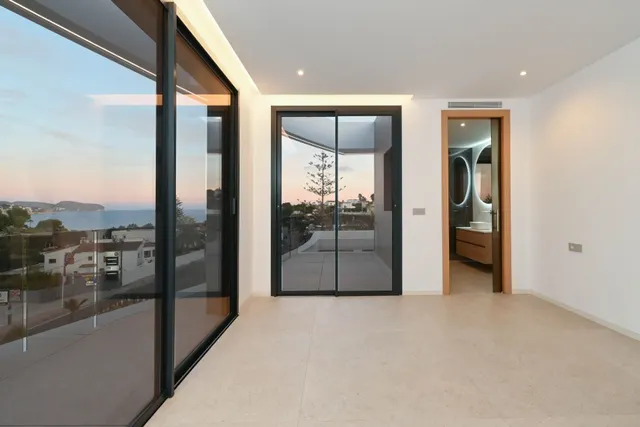 Villa 4 habitaciones 621m² en venta - La Fustera — 28