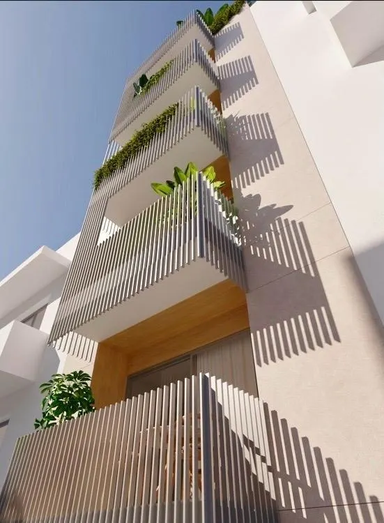 Promoción de nueva construcción, viviendas de lujo en calle Torres Quevedo 35