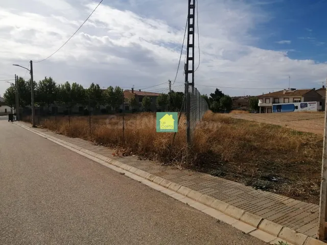 SE VENDE SOLAR EN OSSA DE MONTIEL ( Albacete) - foto 2