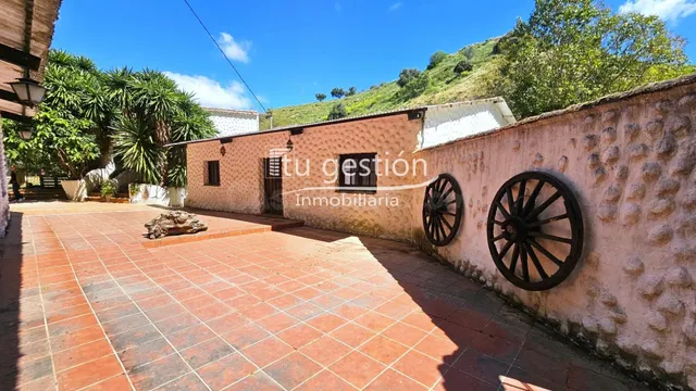 Casa de campo-Masía en Venta en Arriate Málaga — 81