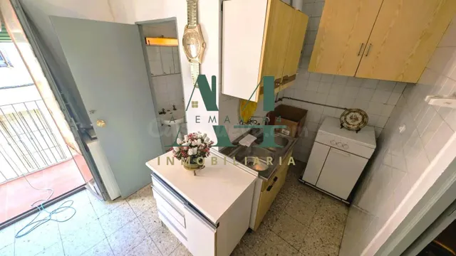 Casa en casco antiguo ideal para apartamento turístico - foto 4