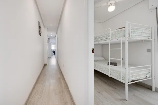 ¡tu nuevo hogar junto al mediterráneo! reformado, con licencia turística y a solo 300 metros del mar ☀️ — 17
