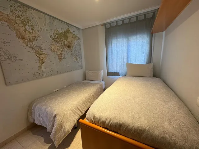 Bungalow de 3 dormitorios y 2 Baños con 2 Terrazas y Piscina en Gran Alacant. — 20