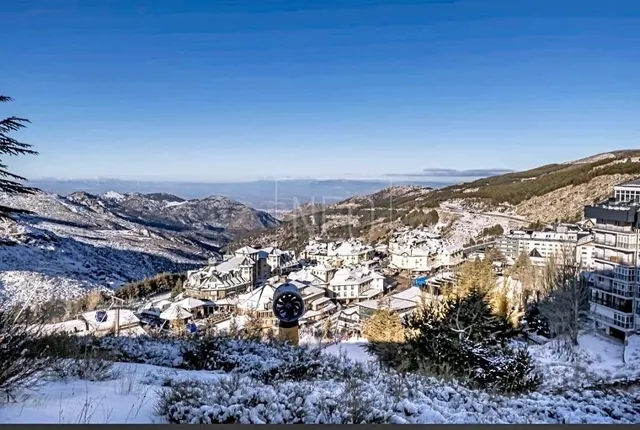 ESTUDIO EN URB SOL Y NIEVE, SIERRA NEVADA - foto 3