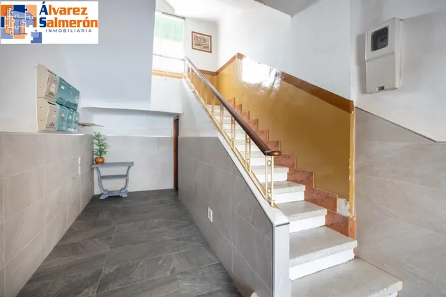 Piso reformado en zona Zaidin — 6