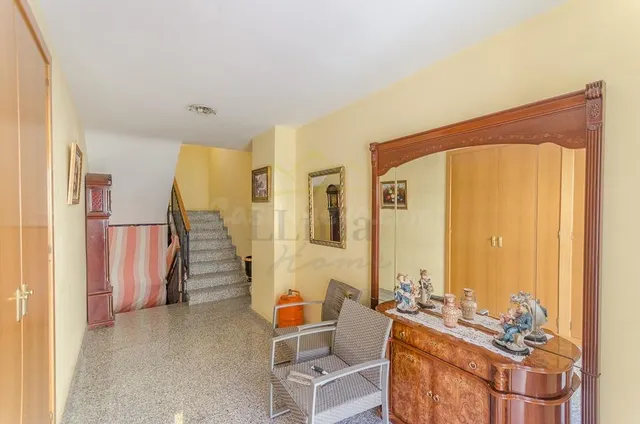 Ref. 04386.- EXCLUSIVA- Edificio completo en venta en el cen - foto 3