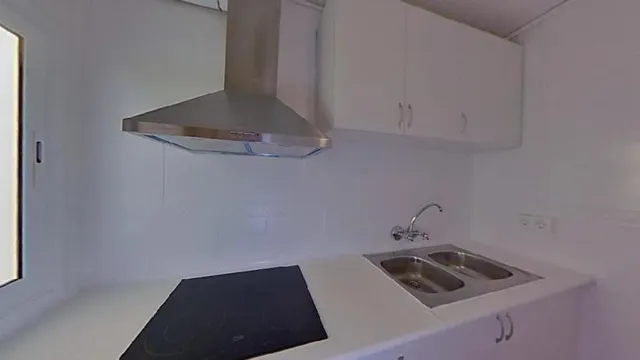 PISO EN VENTA EN HOSPITALET DEL LLOBREGAT — 13