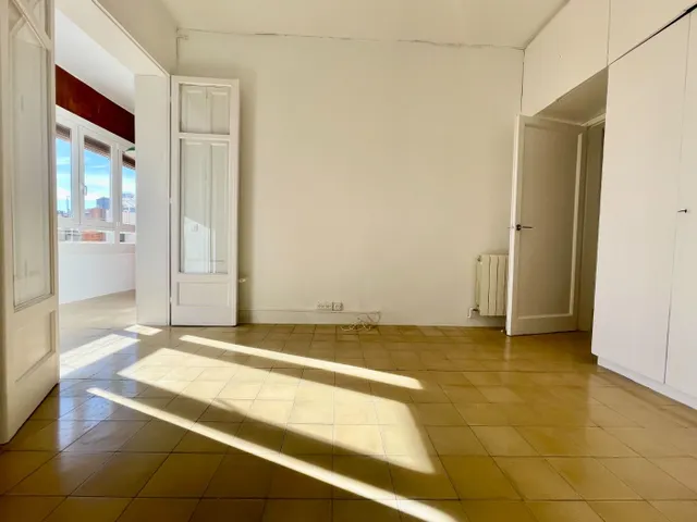 Piso alto de 3 hab. + Vestidor, baño y aseo  - Junto Clinica del Pilar — 25