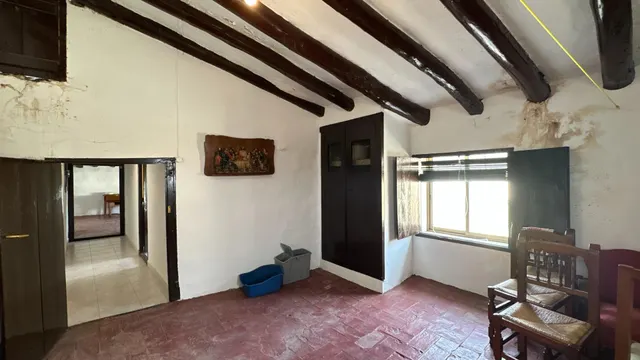 SE VENDE CASA EN TÓRTOLES — 41