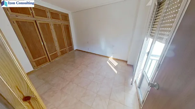 CASA DE 3 habitaciones EN LIÉTOR — 12