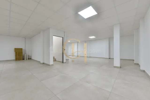 Moderna villa independiente con piscina privada y garaje — 12