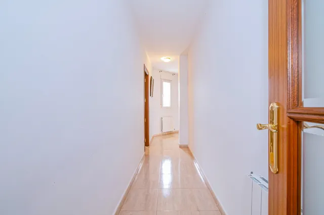 Chalet en venta en la mejor zona de ATARFE — 24