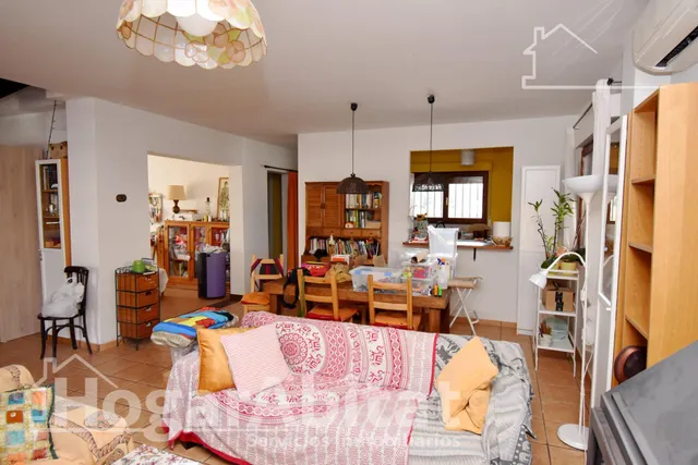 CHALET CON PISCINA, GARAJE Y TERRAZA — 27