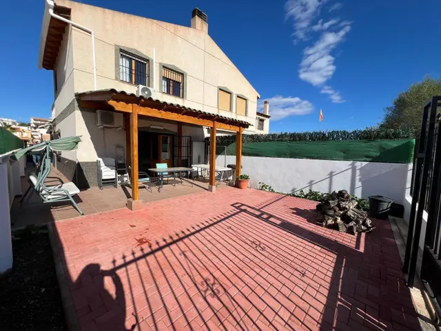 Casa adosada con grandes patios y mucha tranquilidad en Calabardina — 30
