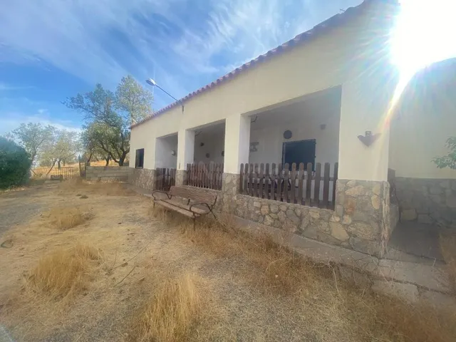CORTIJO ZONA CHANATA (INSTINCION) - foto 3