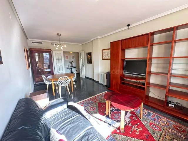 Piso 3 habitaciones 127m² en alquiler - Mestalla - foto 5