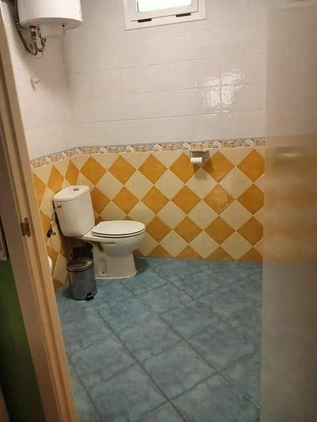 Se vende coqueto local en el Nuevo  Cáceres — 10