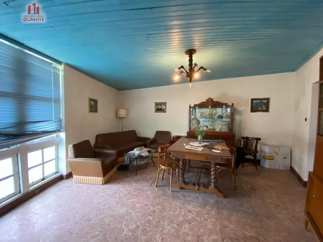 Se vende casa para reformar en la zona de vilamarin — 9