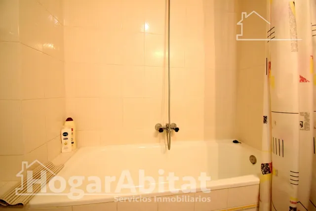 EXTERIOR CON PISCINA, GARAJE Y TERRAZA A SOLO 200 M DE LA PLAYA — 30