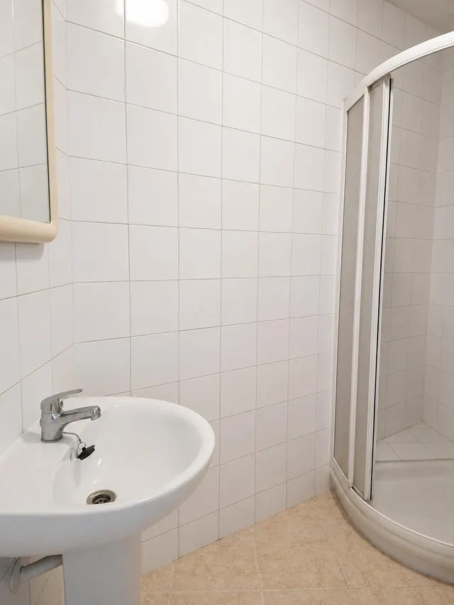 Excepcional Piso con Garaje para Familias y Profesionales - €180.000 — 41