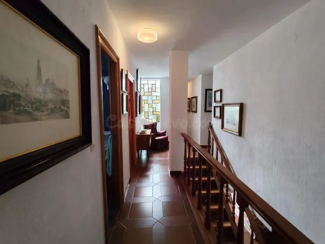 Espectacular villa con piscina y amplios jardines en los urrutias — 16