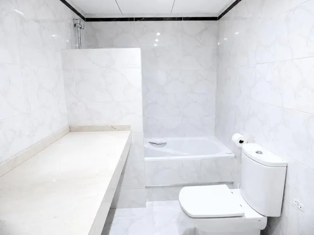 Vivienda exclusiva de 3 habitaciones, seminueva,  con piscina comunitaria en zona Sagrada Familia de Manresa — 14