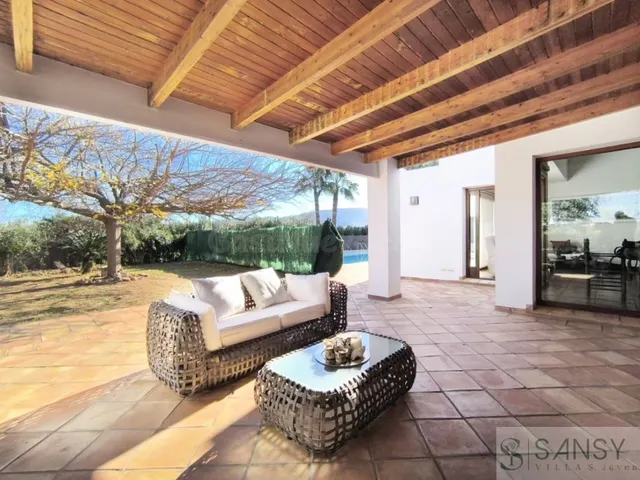 Casa-Chalet en Venta en Ondara Valencia — 28