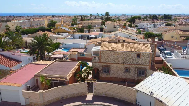 🏡 Oportunidad única en Orihuela Costa – La Florida — 24