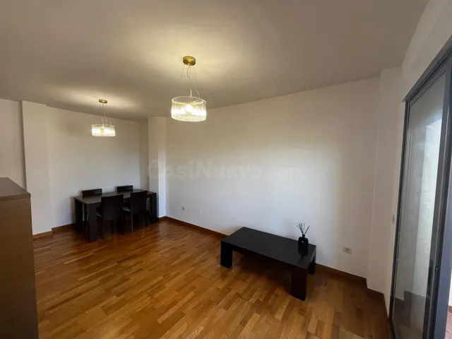 Venta de piso en Juan de Borbón, junto a parada tranvía - foto 4