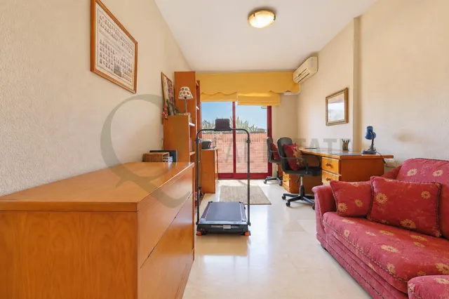 Chalet adosado con terrazas en Cabo de las Huertas, a pocos pasos del mar — 23