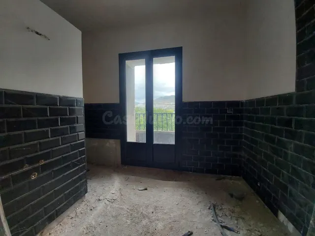 2 casas en venta con jardín para reformar en Berja - foto 3