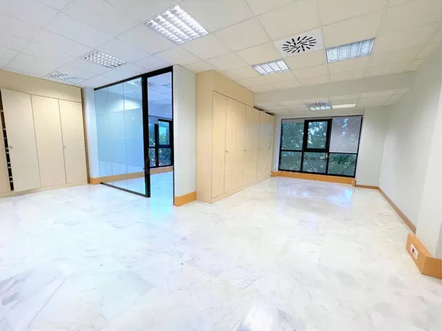 7 OFICINAS EN ZONA EMBLEMÁTICA DE SEVILLA, IDEAL PARA ENVERS - foto 3