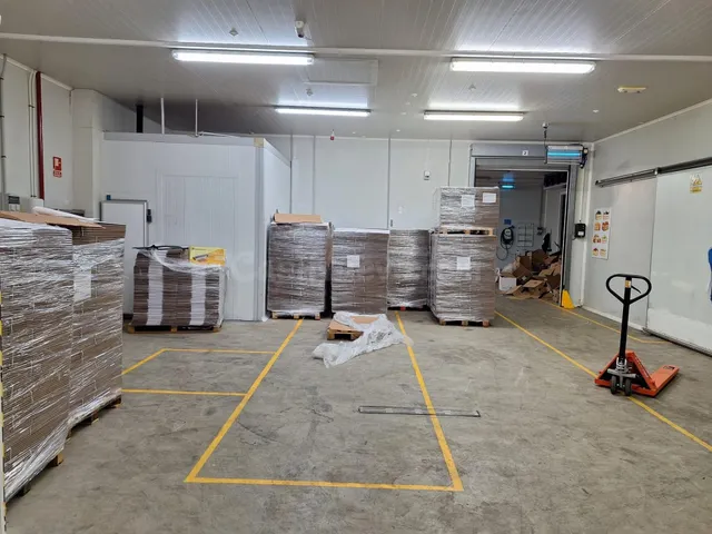 NAVE INDUSTRIAL IDEAL PARA EMPRESAS DE ALIMENTACIÓN