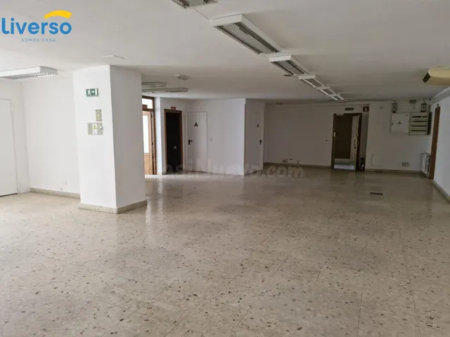 Oficina con calefacción incluida en pleno centro