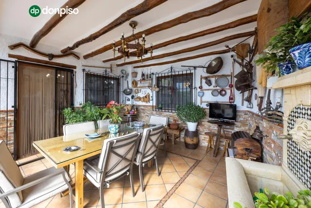 Casa de 6 dormitorios con piscina privada, terrazas y espectaculares vistas en Órgiva – Granada — 50