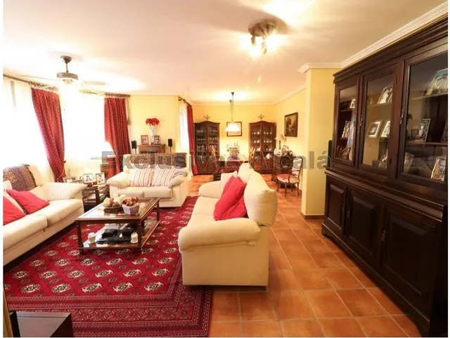 Impresionante Chalet en El Robledal — 5