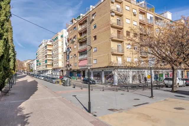 ALQUILER CERCA DE ESTACIÓN DE TRENES - CALETA (ESTUDIANTES) — 22