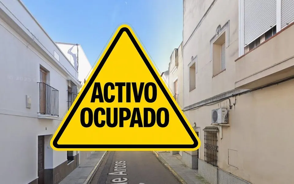 CASA EN MONTIJO
