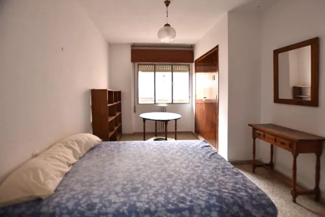 EMPERATRIZ EUGENIA — 12
