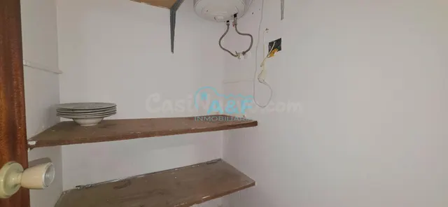 PISO DE 4 habitaciones EN CENTRO DEL PUEBLO EN VENTA - foto 5