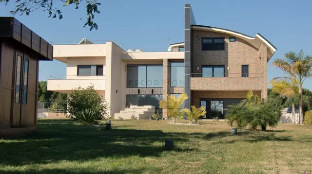 Exclusivo chalet de lujo en venta en Torre en Conill-Cumbres de San Antonio, Bétera — 2